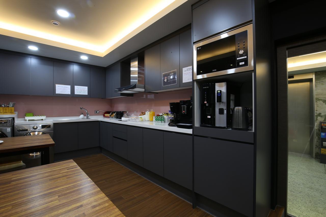 Philstay Myeongdong Seoul Eksteriør bilde
